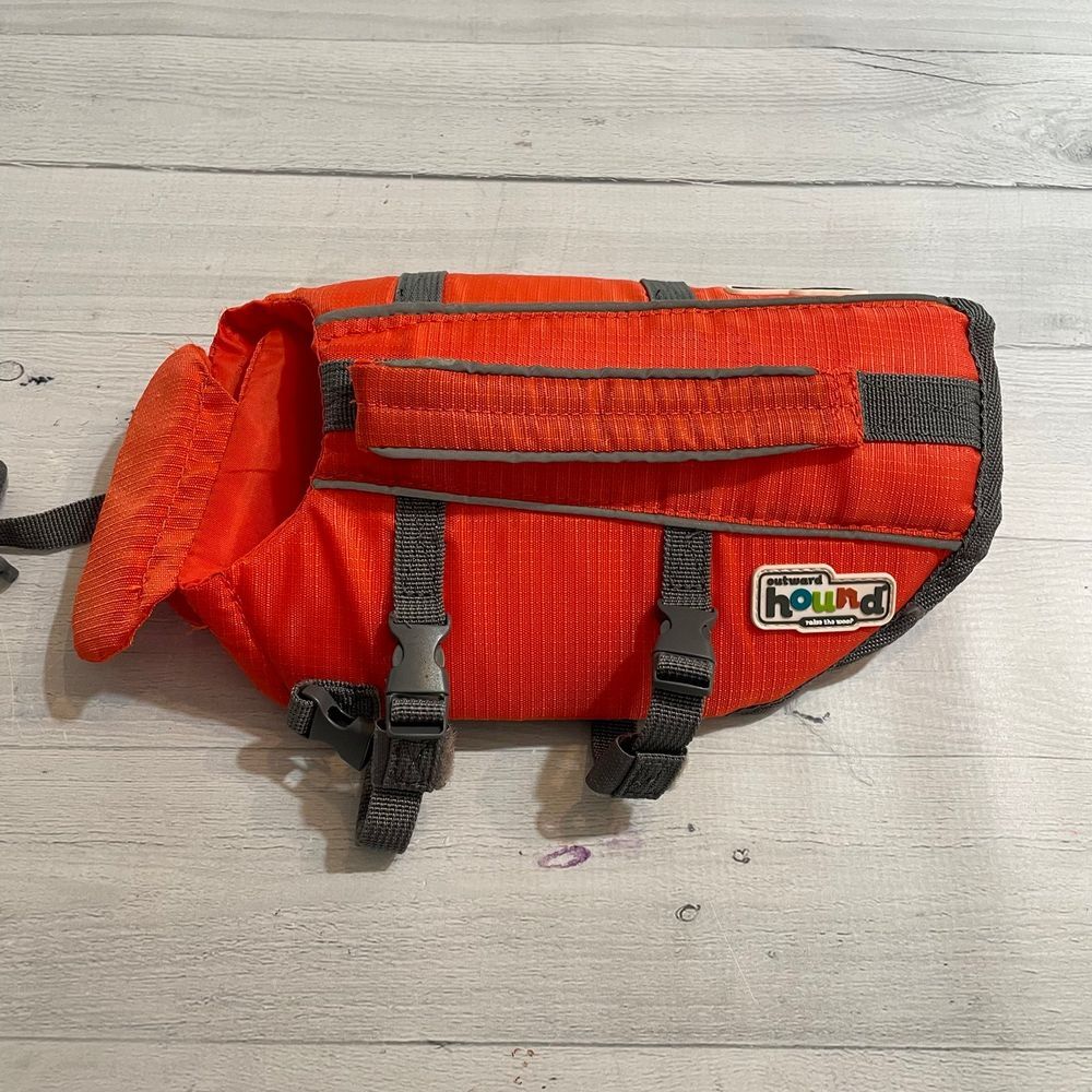Outward hound dog life vest‎ XS 5-15 pounds